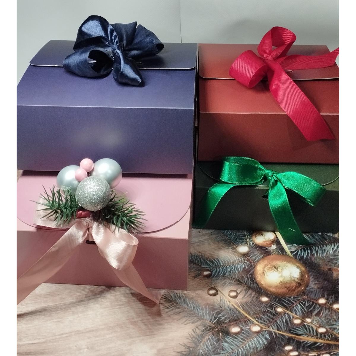 набір коробок(12шт)